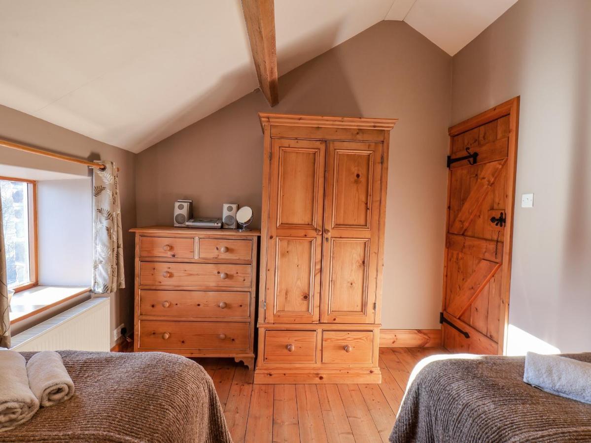 Hayloft Cottage Staintondale Eksteriør billede